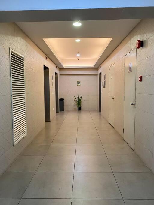 Ferienwohnung Spacious 3R,2R,Studio 5Min Walk To Time Square,Lalaport, Pool,Gym,Wifi Kuala Lumpur Exterior foto