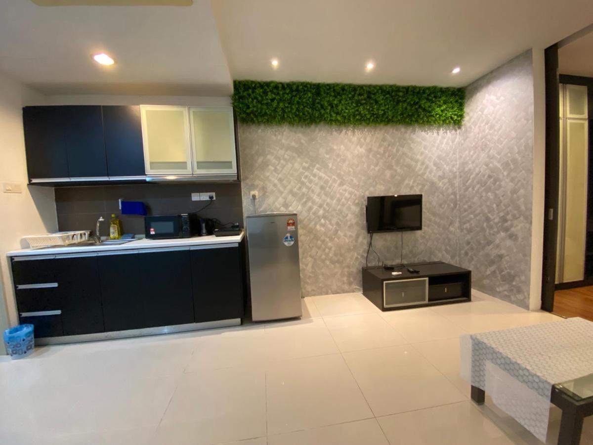 Ferienwohnung Spacious 3R,2R,Studio 5Min Walk To Time Square,Lalaport, Pool,Gym,Wifi Kuala Lumpur Exterior foto